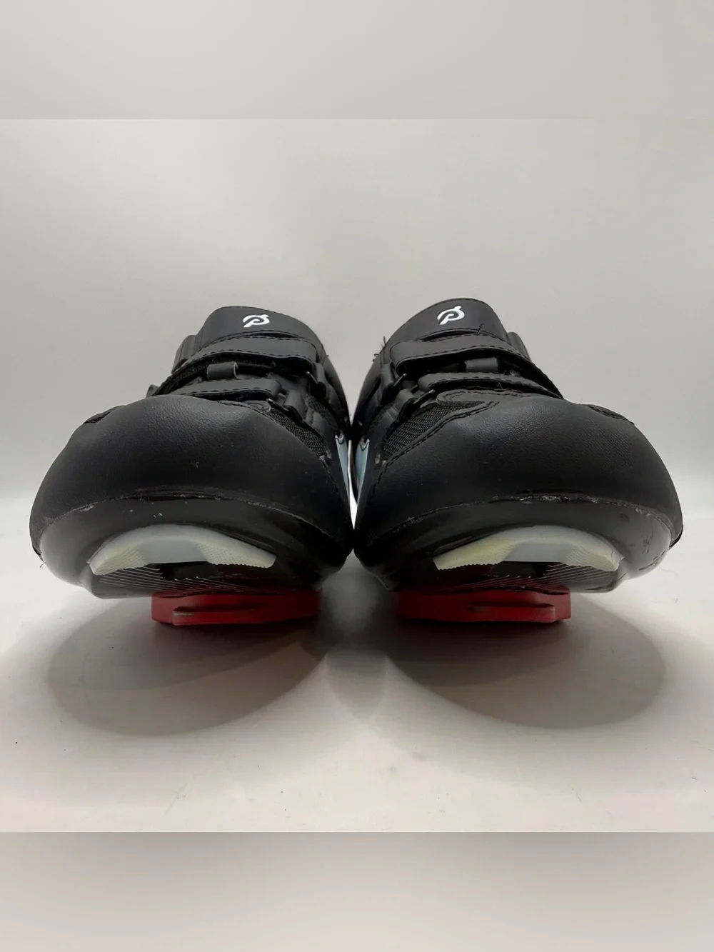 Peloton indoor cycling